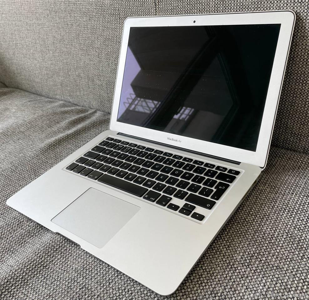 MacBook Air (mid 2013)