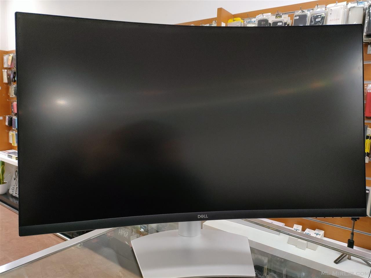 Monitor Dell 32 Curved 4K UHD