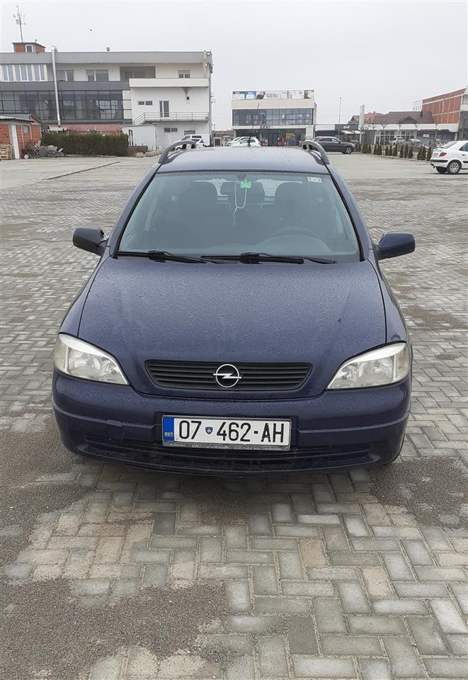 Opel astra extrem e rujtne pa investim ?