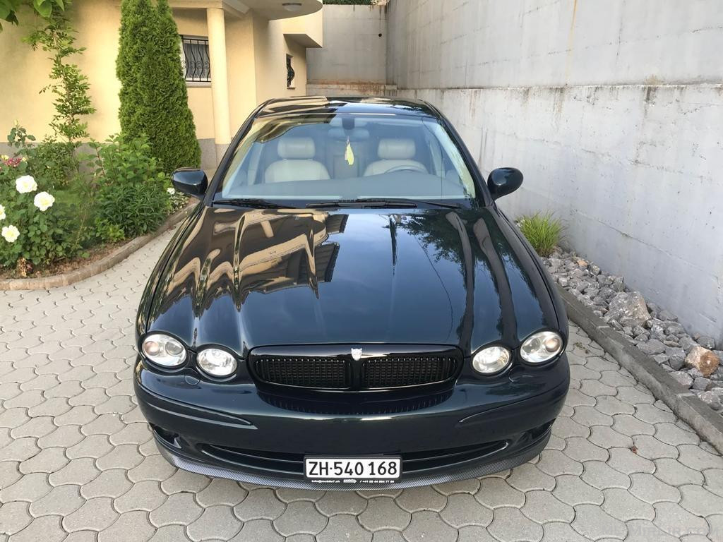 Jaguar x-type  