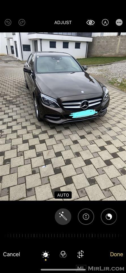 Mercedes220c