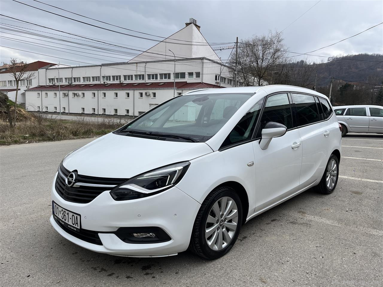 Opel zafira 2017 automatik