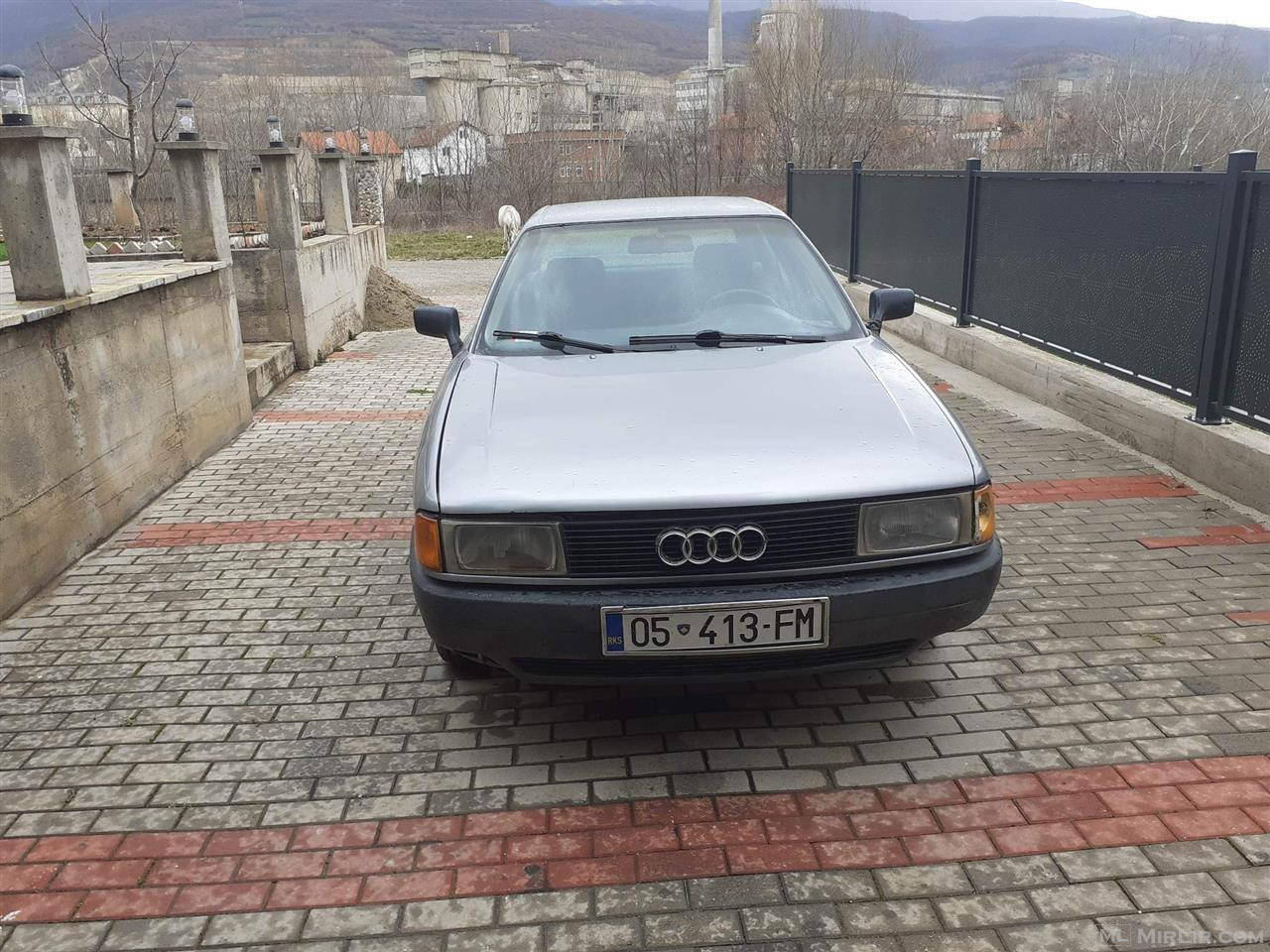 Shitet Audi 80