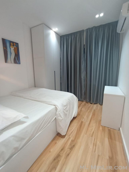 Shitet, Apartament 1+1 dhe Garsoniere, Ura e Tabakëve, Tiranë