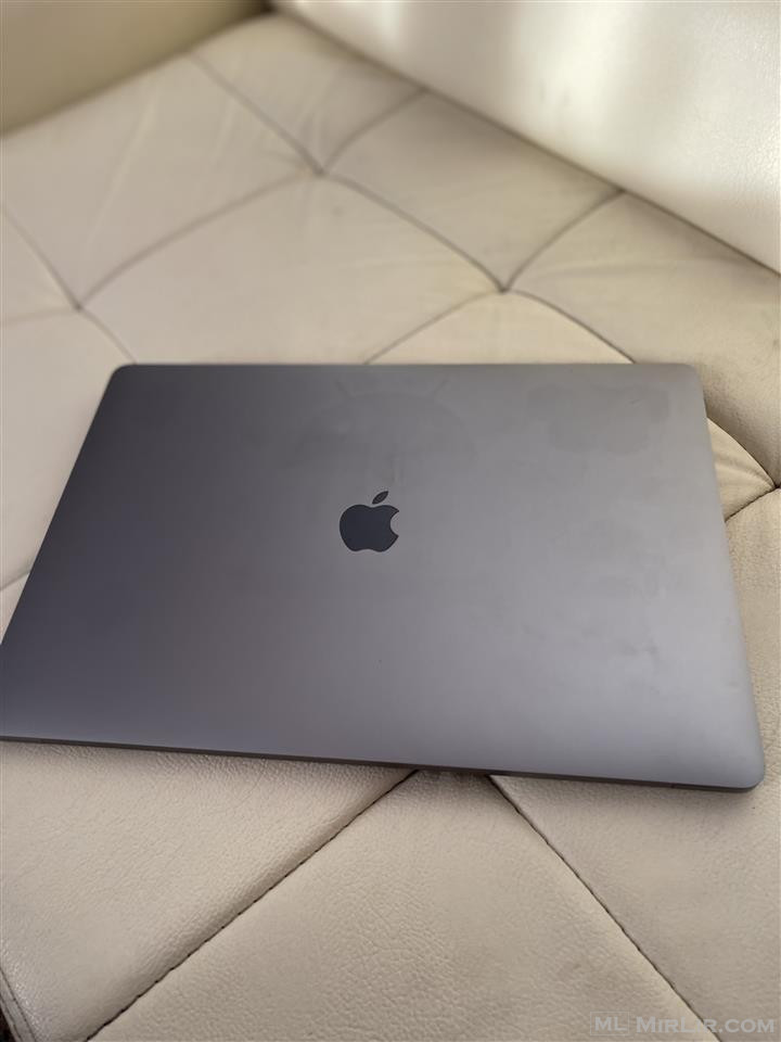 OKAZION!! MacBook Pro 15-inch, 2018 Si i ri Gjendja 10/10