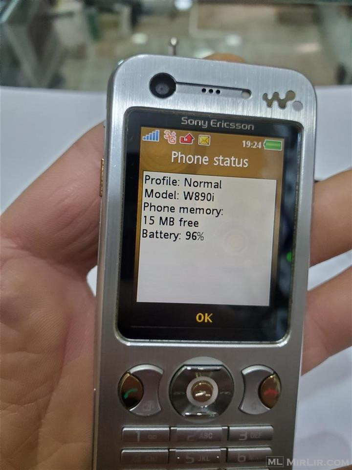 Sony Ericsson Walkman W890i