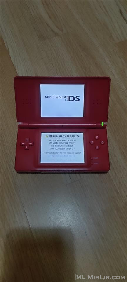Nintendo DS lite e kuqe 