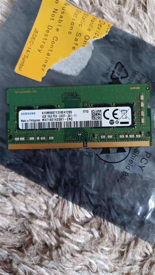 Shitet Ram memorie 4GB Samsung DDR4 
