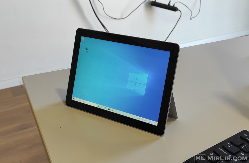 Microsoft Surface Go (Intel Pentium Gold, 4GB RAM, 64GB)