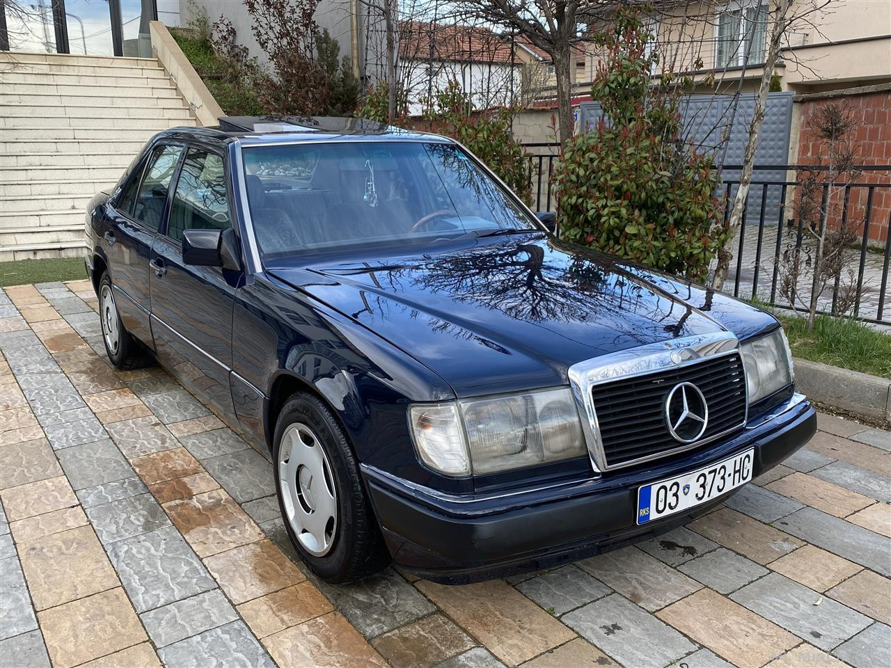 Shes Mercedes-Benz Rks extra i rujtum v.p 1992