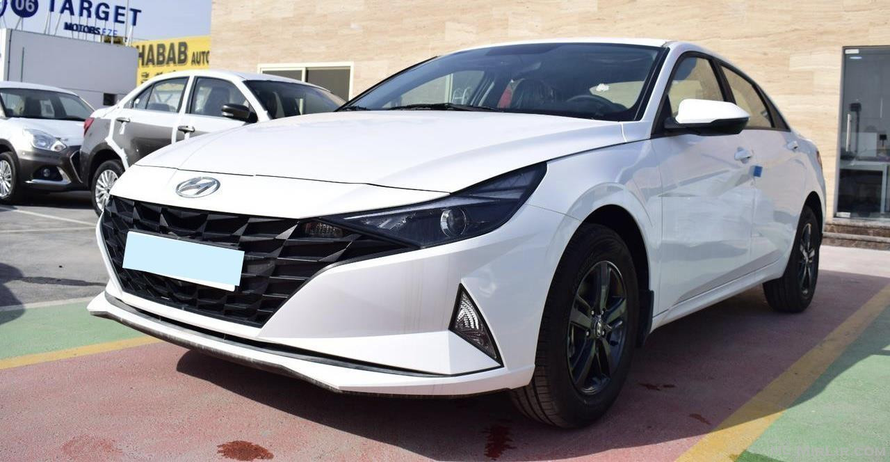 Hyundai Elantra benzin 2022
