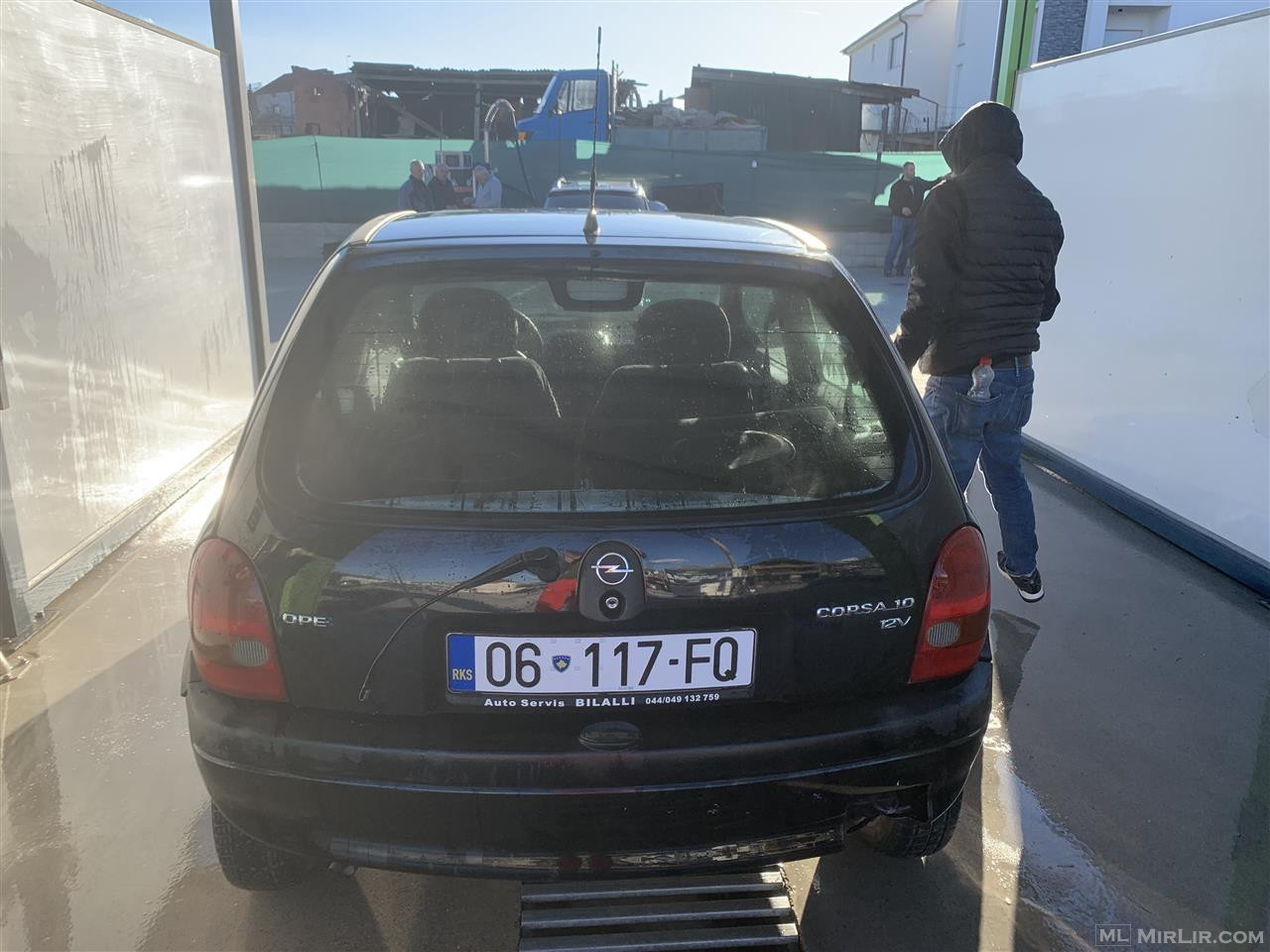Opel corsa 1.0 benzins 