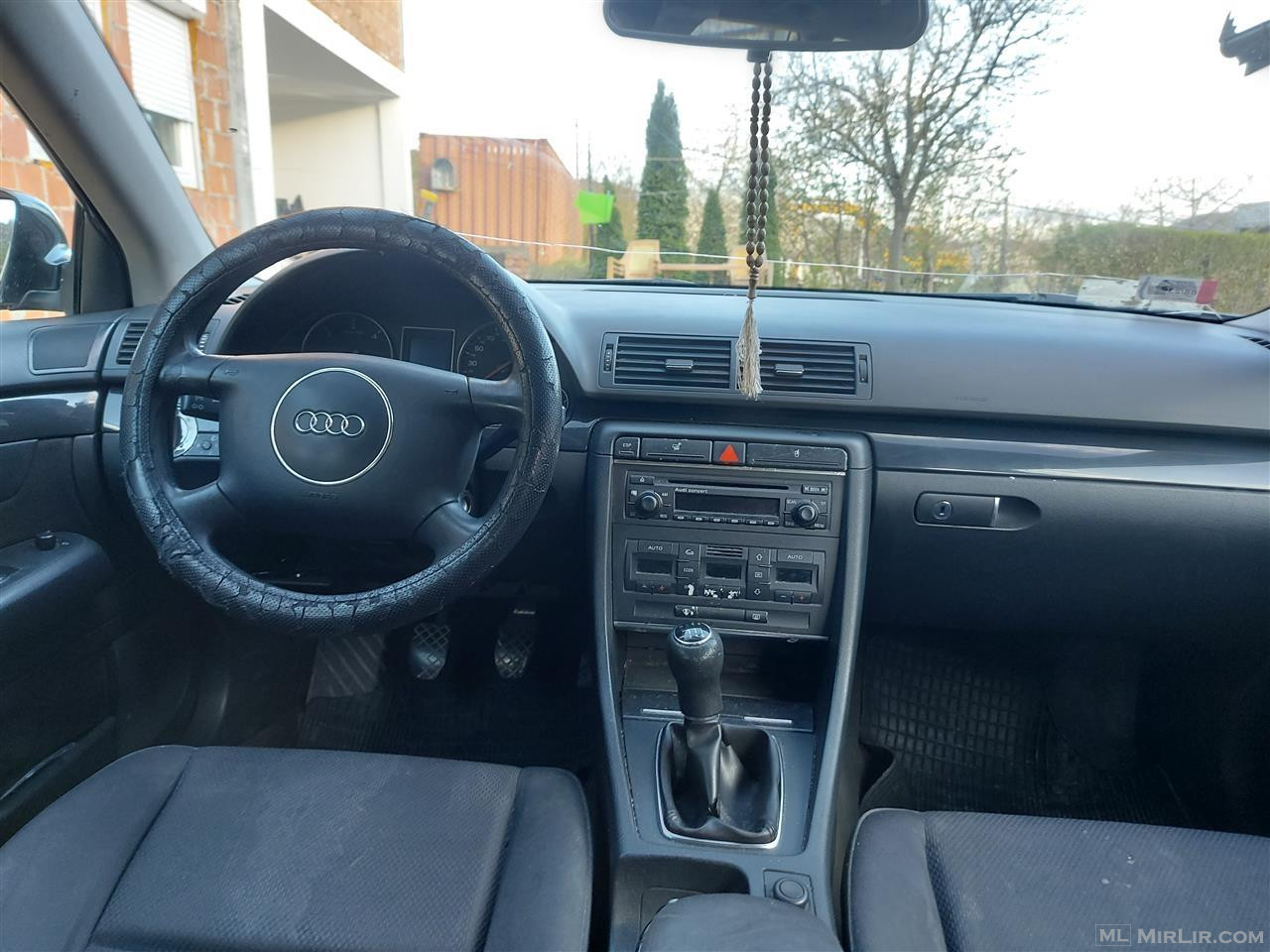 Shitet Audi a4