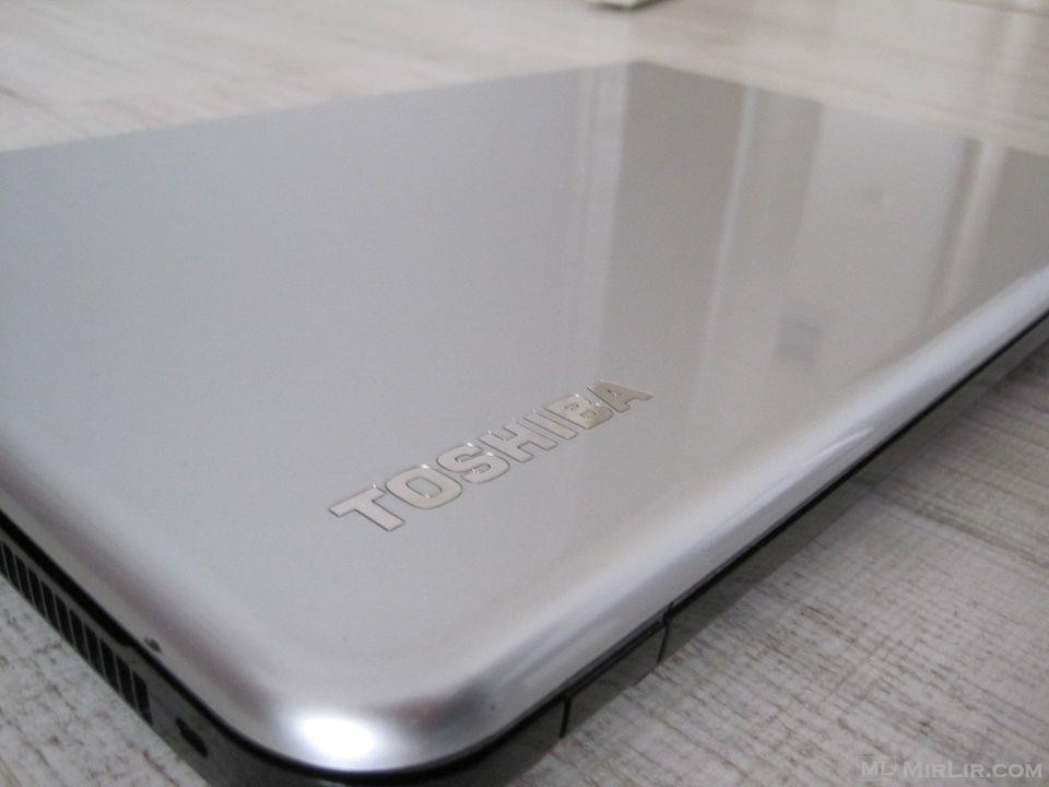 Toshiba i5 / 17.3\" HD/ 1TB HDD/ 8 Ram / Intel HD