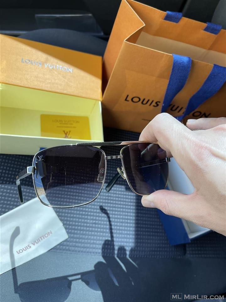 Syze Louis Vuitton silver ardhur nga Franca per cuna