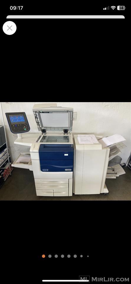 Xerox Colour 560 Printer me Finisher