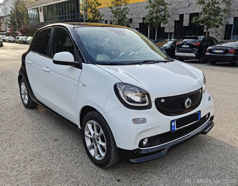 SMART ForFour 2017