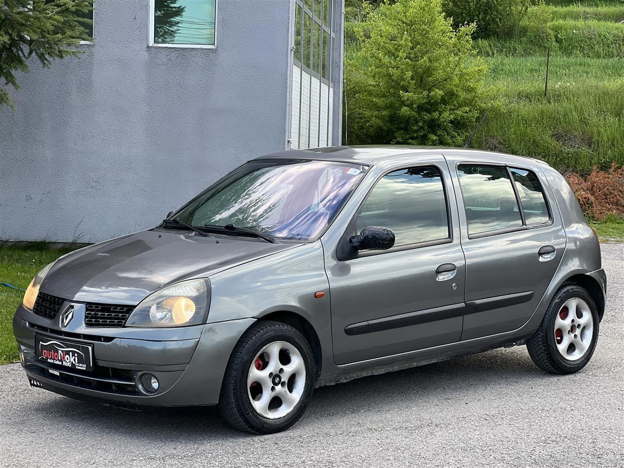 RENO CLIO 1.2 BENZIN MANUEL RKS 9 MUJE VP 2003 