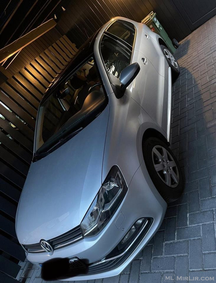 VW Polo krekoj pjes 2014