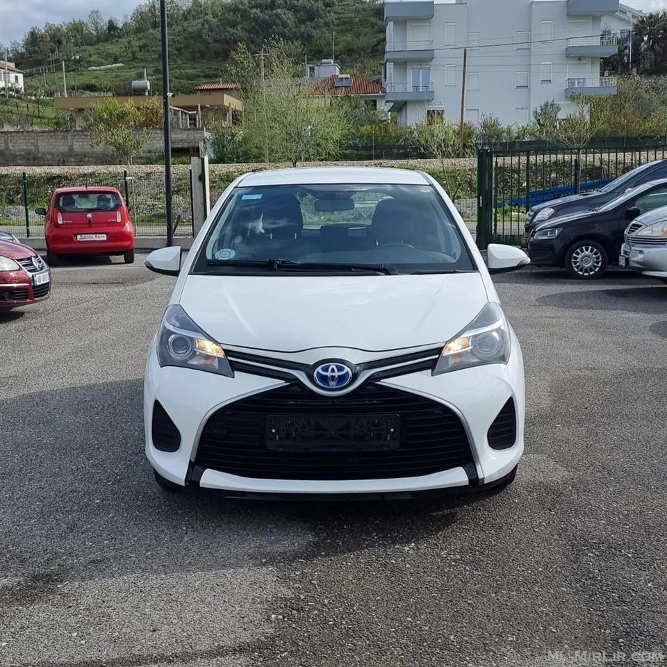 Toyota YARIS 1.5 Hibrite Viti 2015 Kambio AUTOMATIKE 