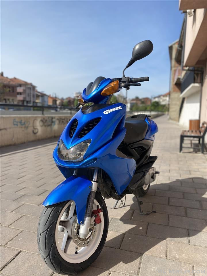 Yamaha areox 49cc 