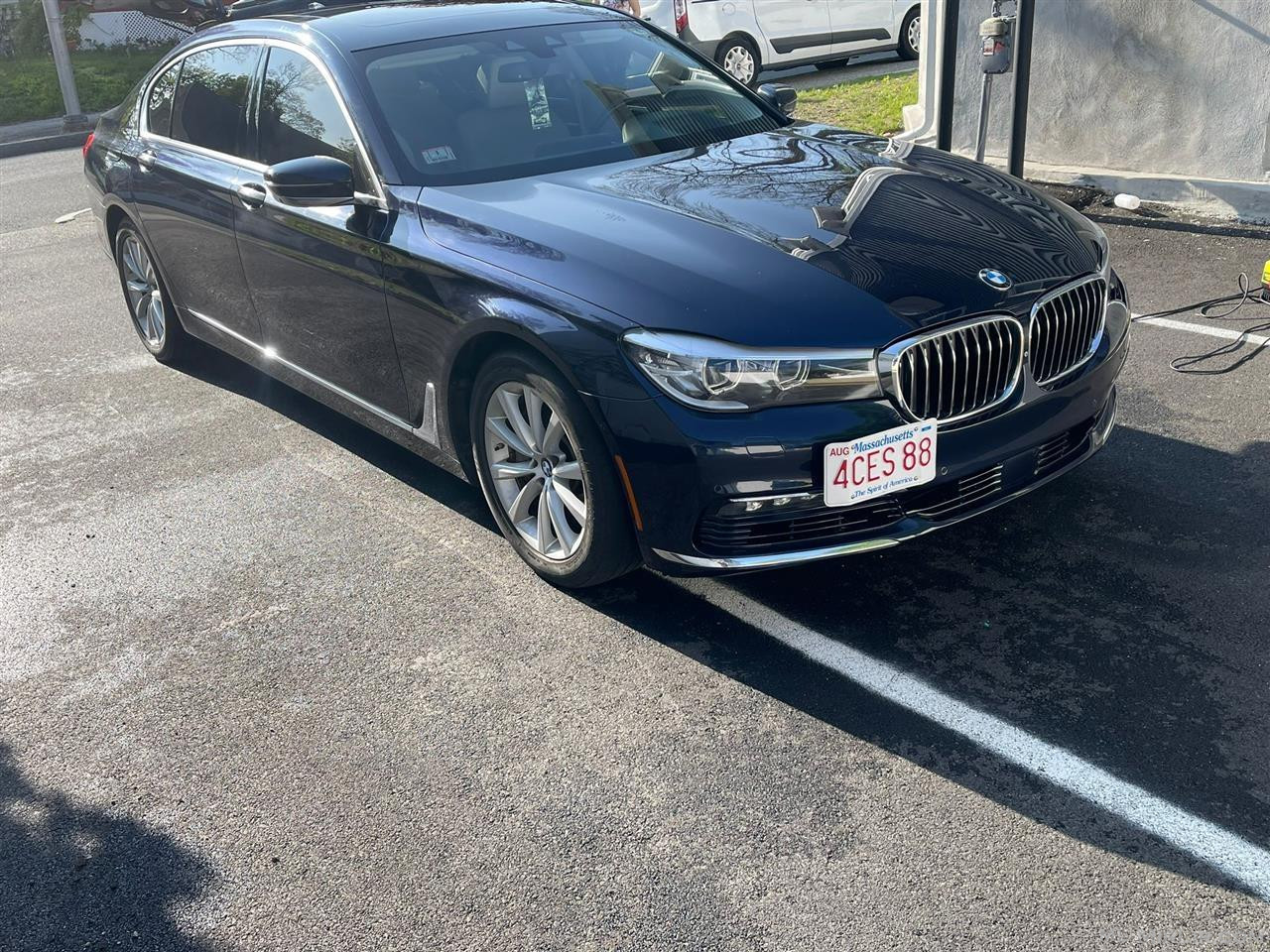 Shitet BMW 740i Xdrive 2017 Full Opsion