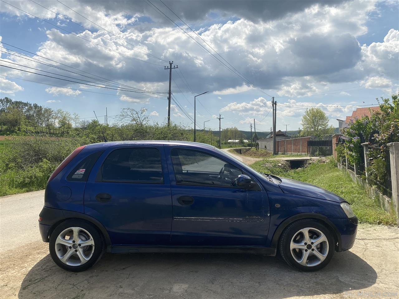 Opel corsa c 1.7dti RKS