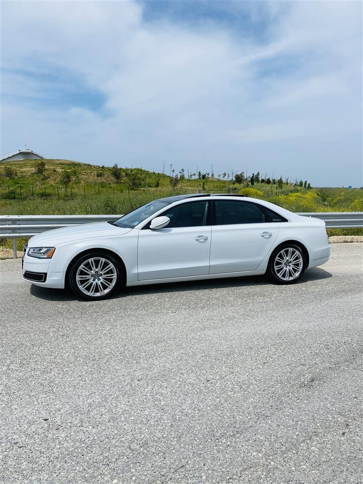 Audi A8L 3.0T