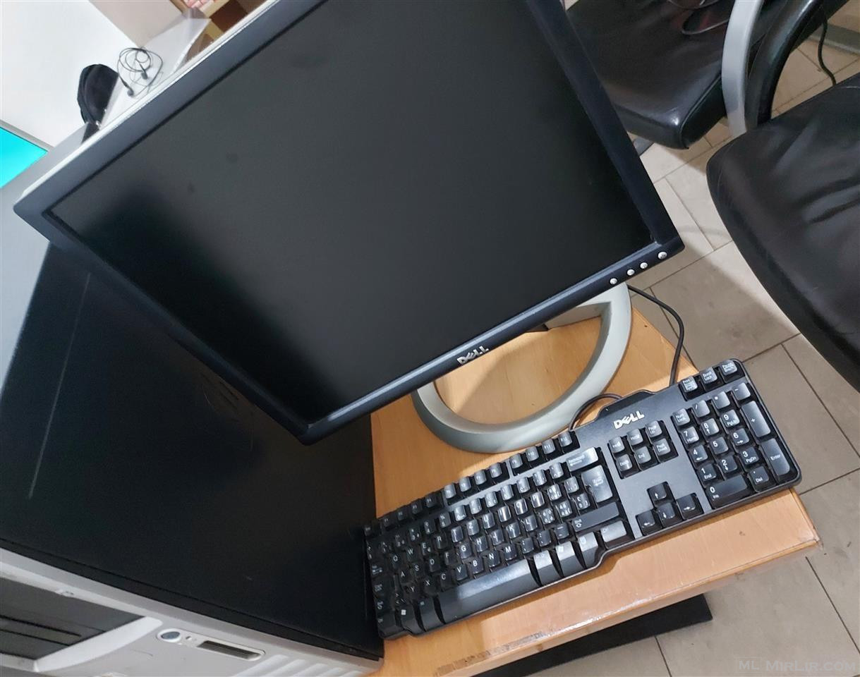 Kompjuter i pershtatshem per zyre
