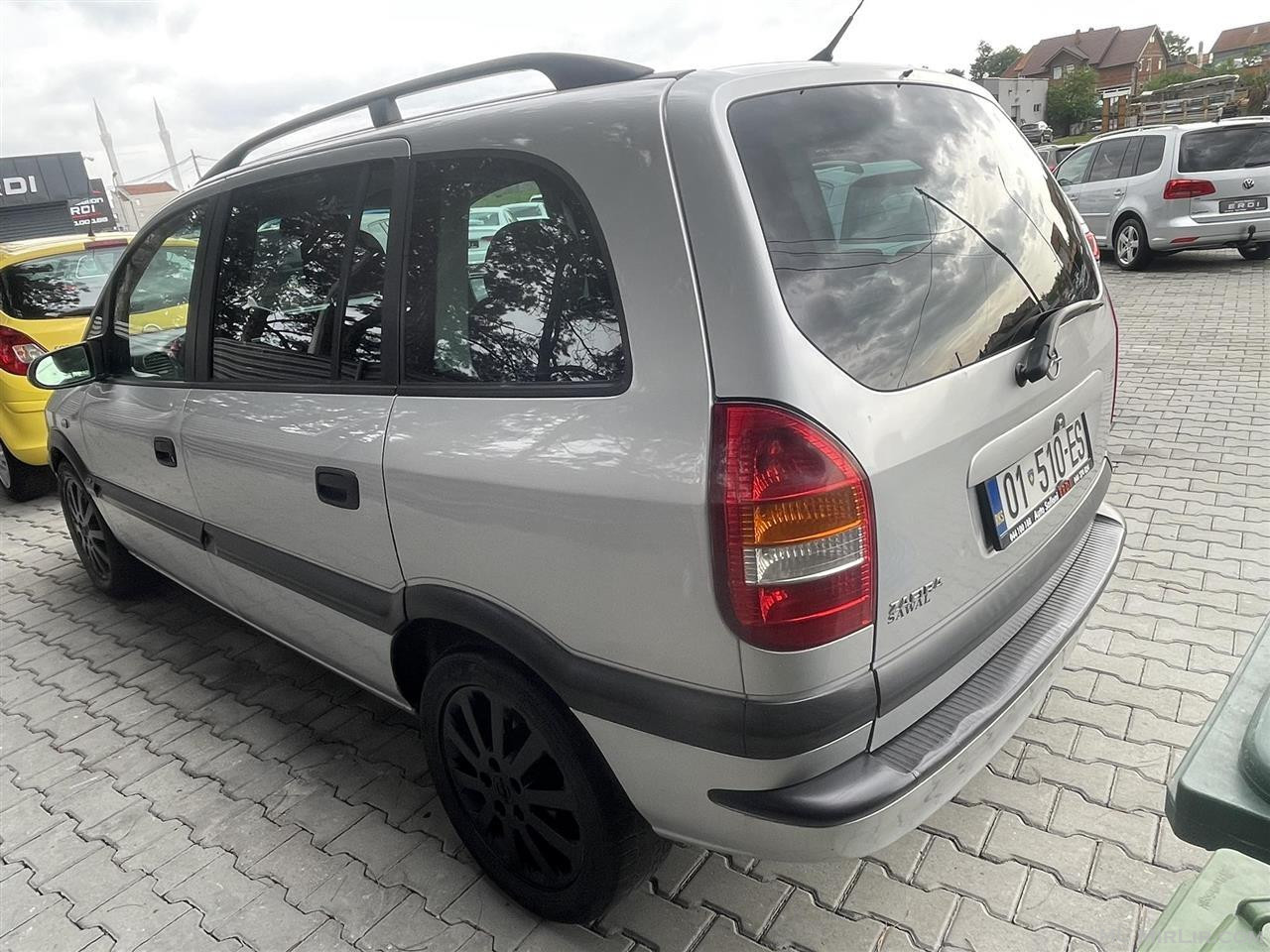 OPEL ZAFIRA 2.0 DTI 2000