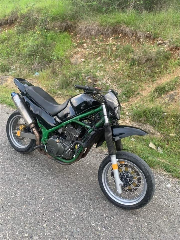 Kawasaki 500cc kros pa letra