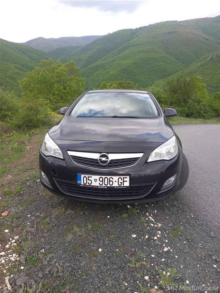 Opel Astra J,1.7 CDTI,2012,6800€
