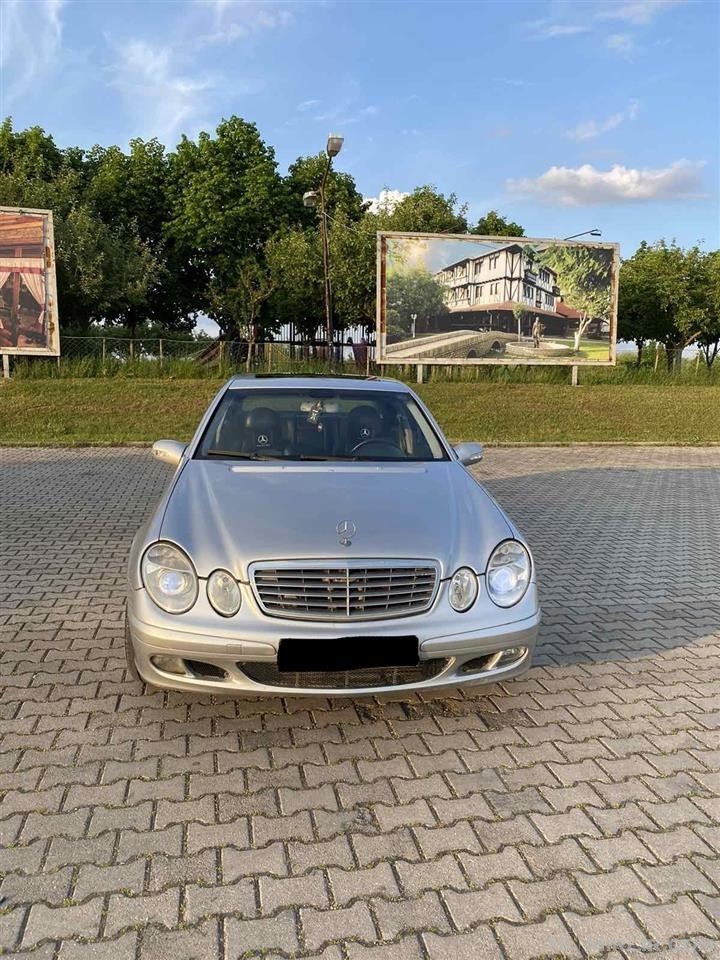  Mercedes e 220