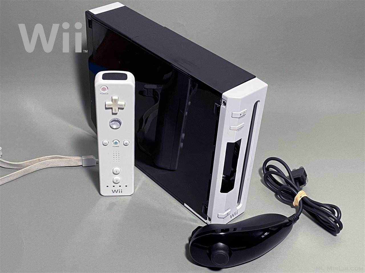 Nintendo Wii + Skylander + Wii Sport + FIFA 14