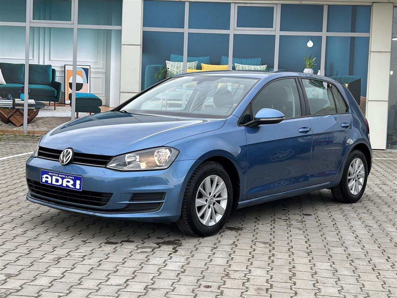 shes Golf 7 1.6 tdi me dogan te paguar 2013