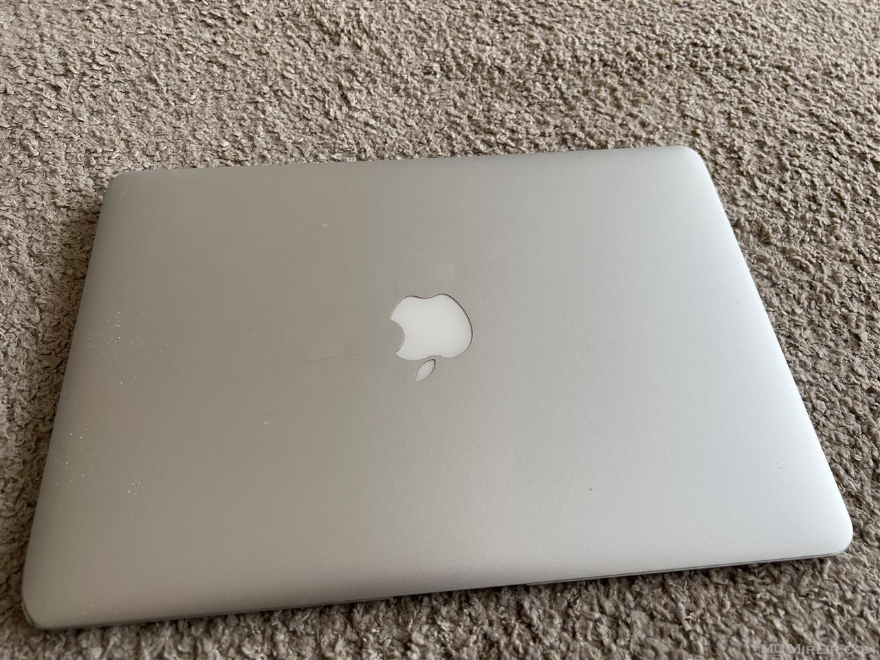 Shes MacBook Air 13 inch 1.6 ghz