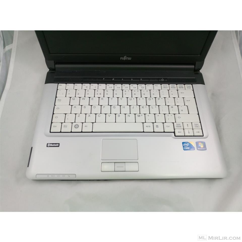 Shitet Laptopi Fujitsu Lifebook S710 i5 240 SSD