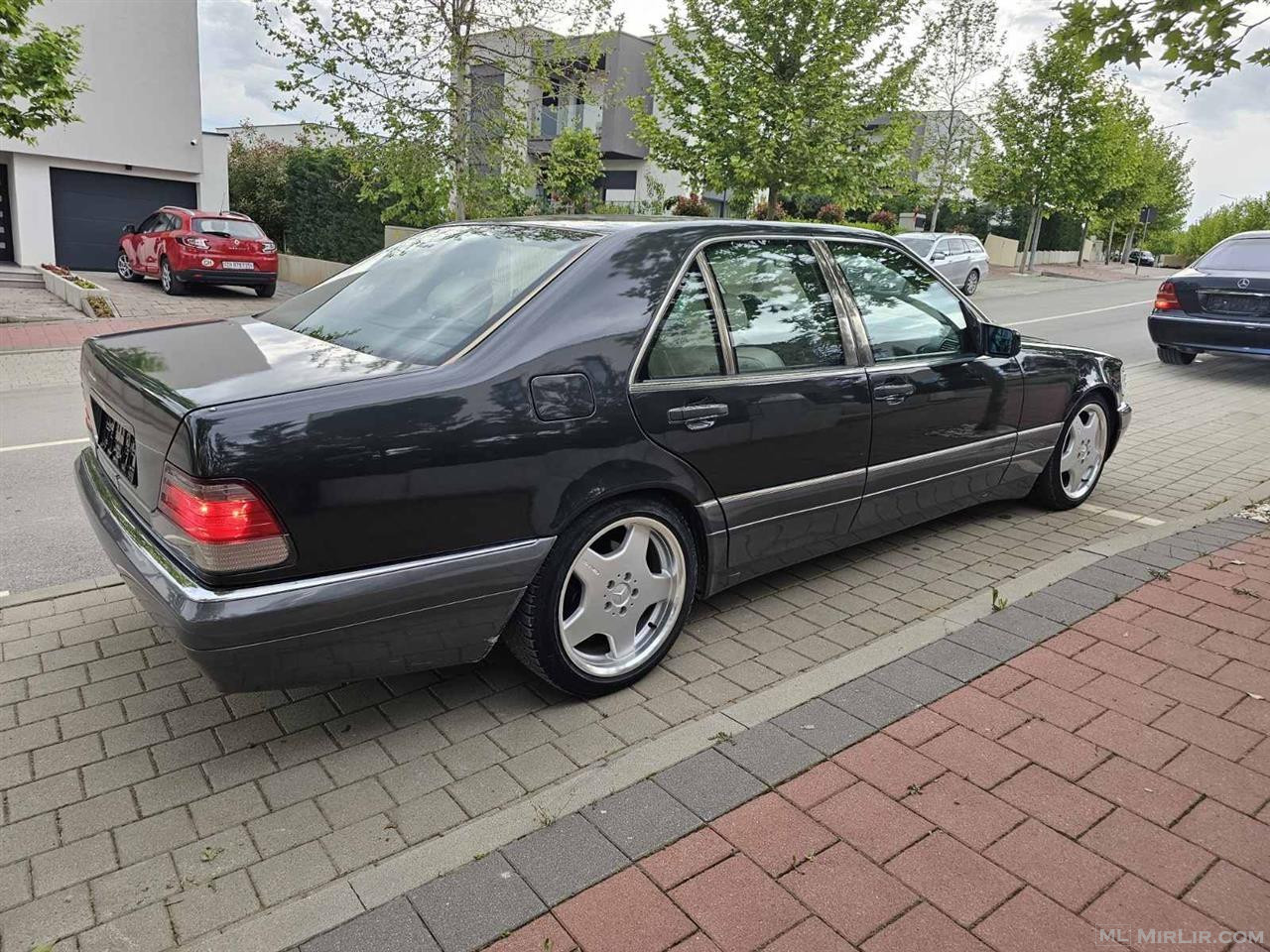 Mercedes-Benz Sllon