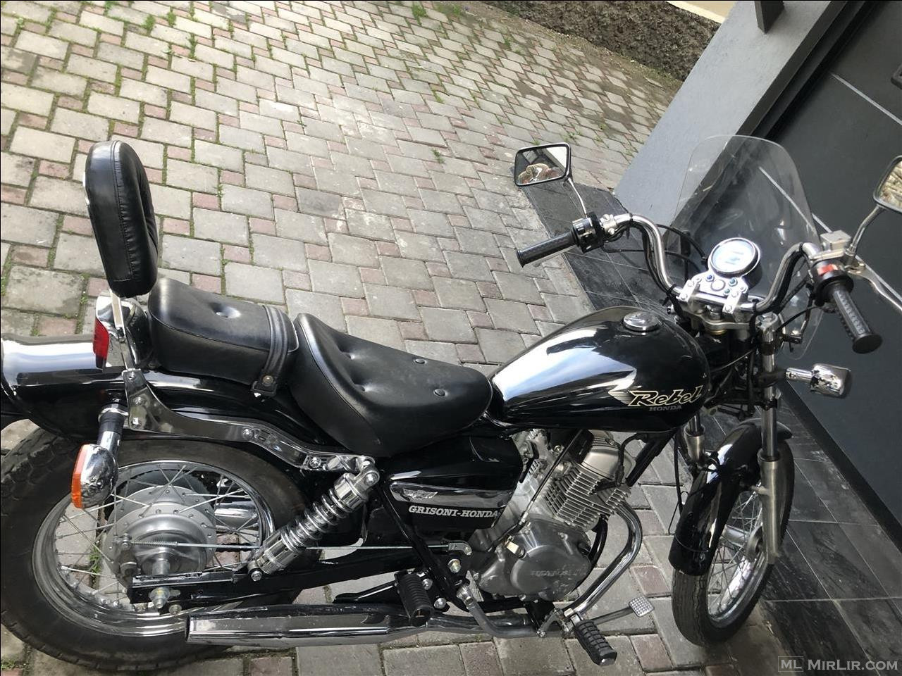 Shitet honda 125cc rebel