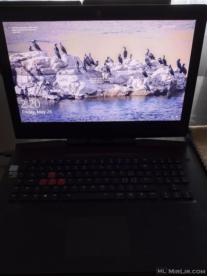 Laptop Gaming Lenovo