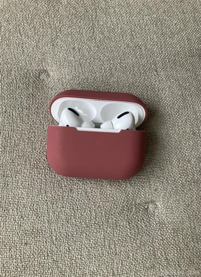 AirPods Pro 1 Wireless Charging Case
