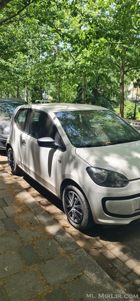 Volkswagen Up 5,500 euro