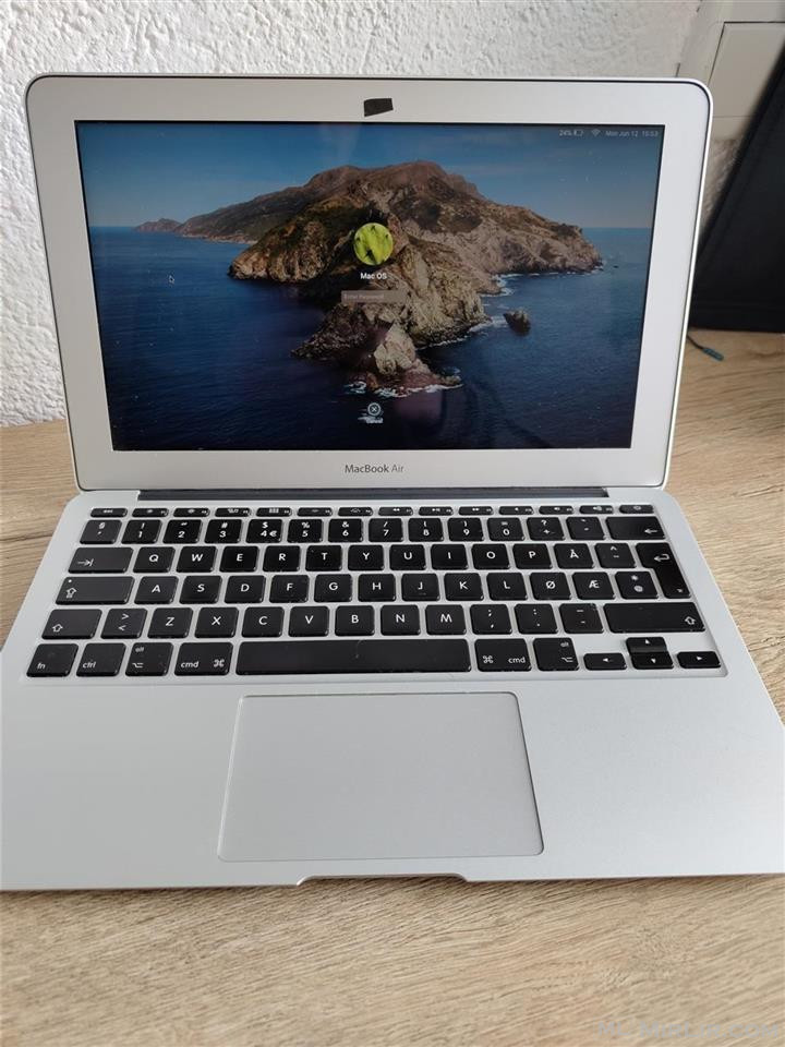MacBook Air (11 inch, Mid 2012) i5