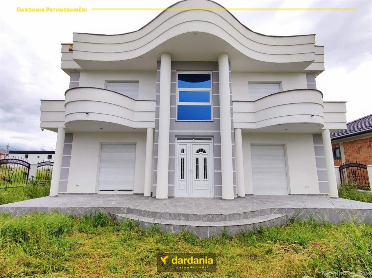 Shtëpia luksoze  250m² për #SHITJE në Vitomericë Pejë