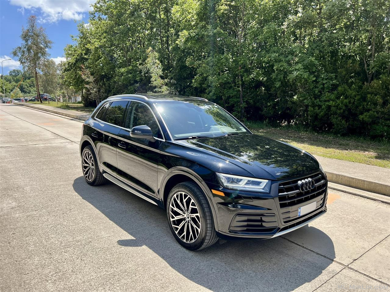 Audi Q5 2018 benzin . Okazion 