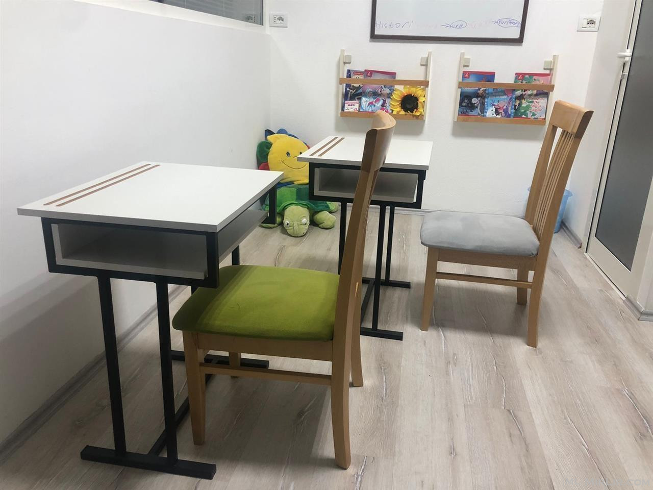 Tavoline dhe karrige studimi per femije
