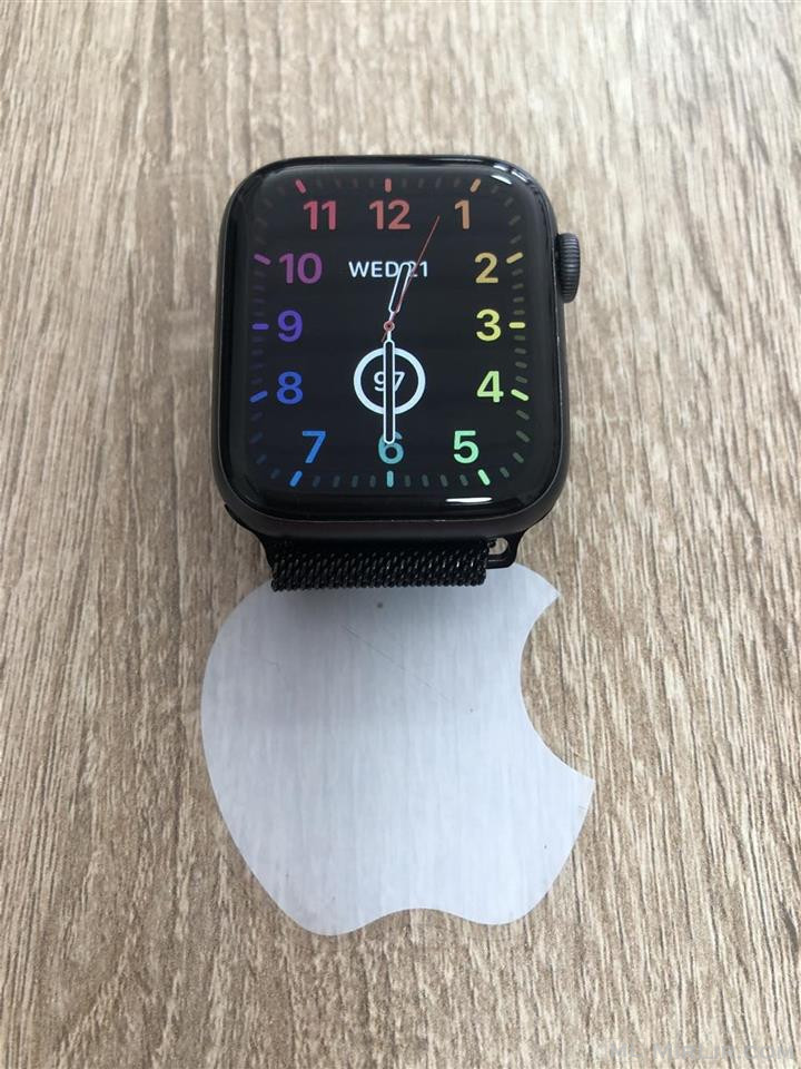 Apple Watch Series 4-44 Celular