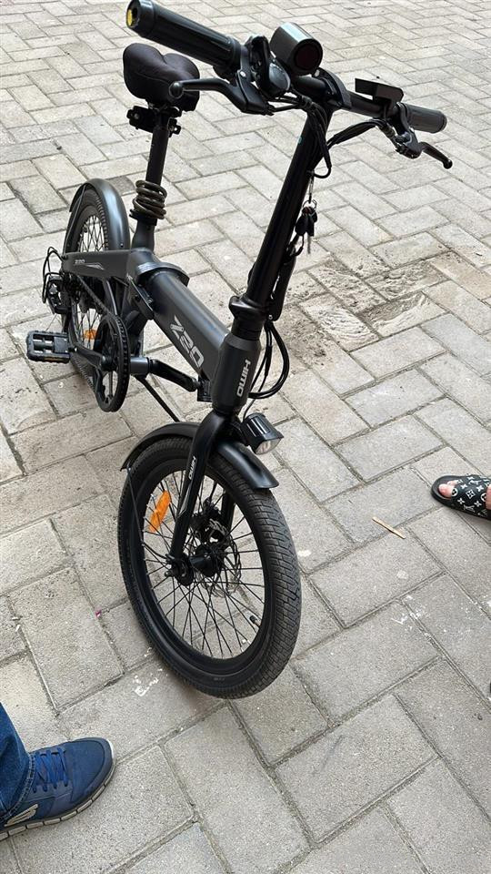 Shitet biciklet Himo 20” me palosje dhe me bateri