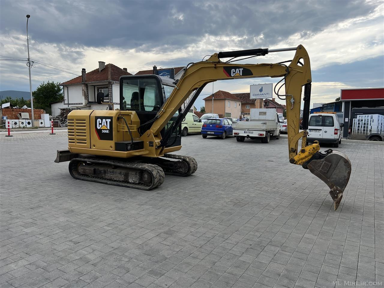 Shes Bagerin cat 306 E
