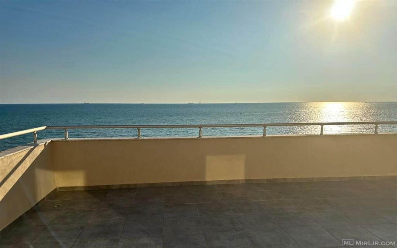 Shitet penthouse me pamje ballore nga deti, Shkembi Kavajes